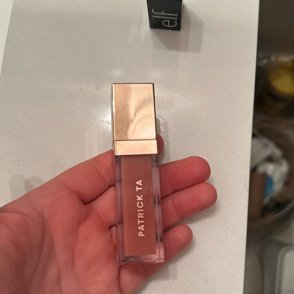 Patrick Ta Lip Plumping Gloss in the shade 2 CC’s